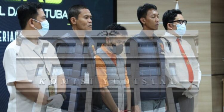 WNA China Divonis Bebas dalam Kasus Rp 1 Triliun, KY Angkat Suara dan Hakim Jadi Sorotan