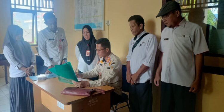 Di Bawah Komando Yusra-Dony, Kasat Pol-PP Grebek Kantor Kecamatan Borok Disiplin ASN Bolmong Terkuak