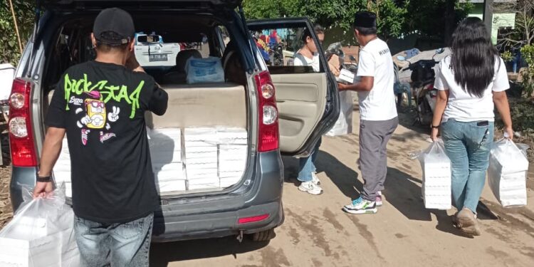 Tangan Kemanusiaan Bergerak, PIKO’S Bawa Harapan bagi Warga Terdampak Banjir di Togid Boltim