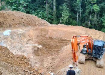Tambang Ilegal di Bolsel: Diduga Oknum Petinggi GMIBM dan Alat Berat ‘Telanjangi’ Hutan Dumagin