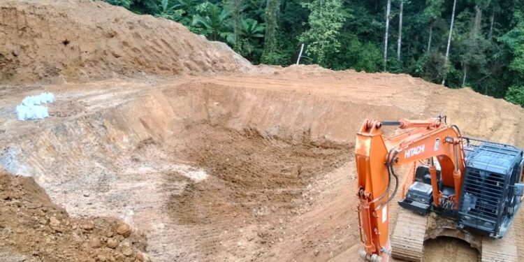 Tambang Ilegal di Bolsel: Diduga Oknum Petinggi GMIBM dan Alat Berat ‘Telanjangi’ Hutan Dumagin