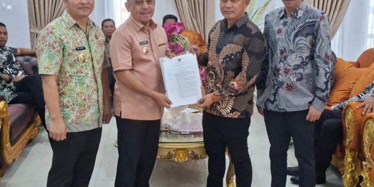 Tajamkan Kinerja Yusra-Dony Pangkas Jumlah Staf Khusus, Cek Nama-namanya Disini. (Dok pribadi)