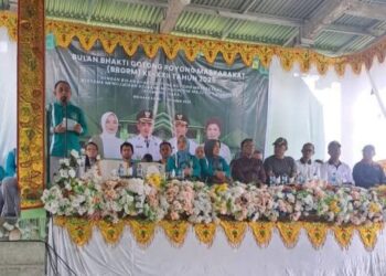 Bupati Yusra Alhabsyi: Gotong Royong Adalah Jati Diri, Bukan Seremoni