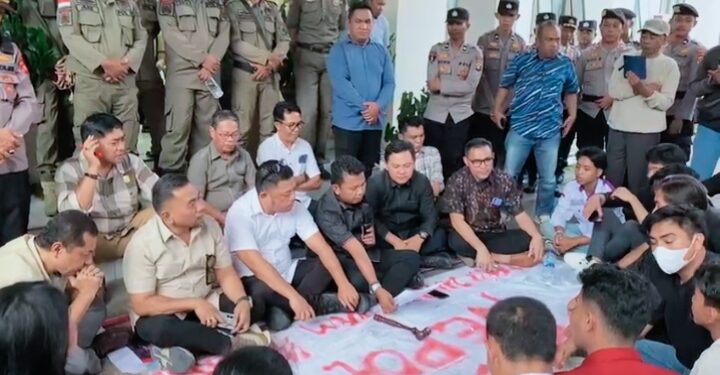 Bupati Bone Bolango Dituding Lakukan Pengaburan Skandal KKN, DPRD Desak Investigasi Independen