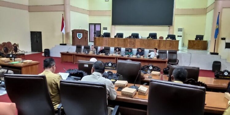 Komisi II DPRD Bolmong Desak Tiga OPD Tuntaskan Program 2025