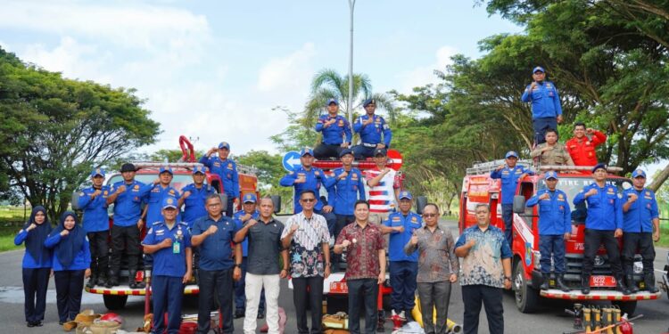 Tuai Apresiasi Warga, Dony Lumenta Lengkapi Tiga Posko Damkar Bolmong