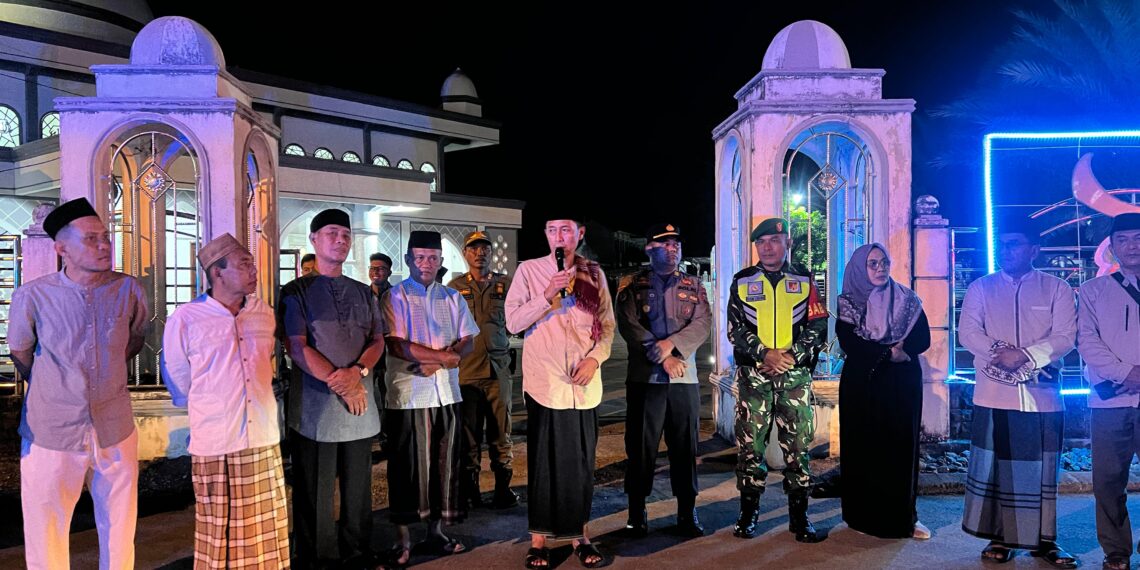 Takbir Menggema di Langit, Iskandar Kamaru Lepas Pawai Akbar di Ibu Kota Bolsel